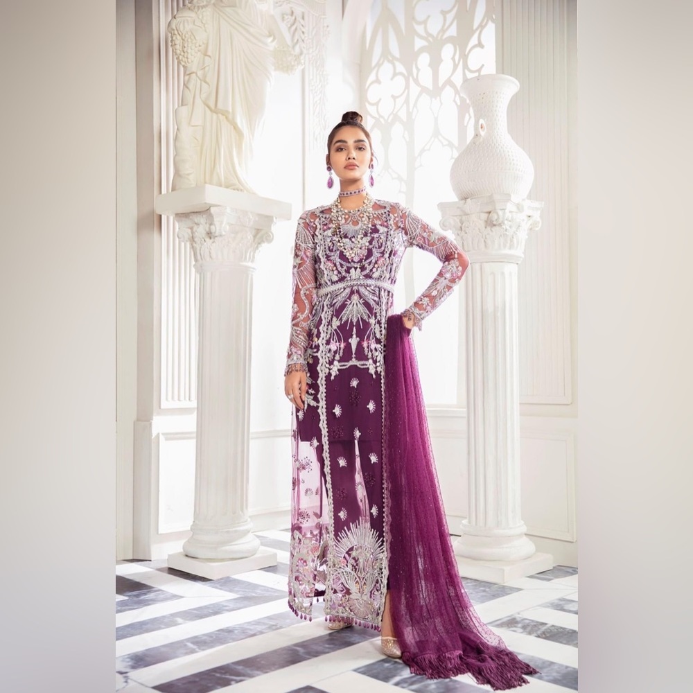 Suffuse designer suit